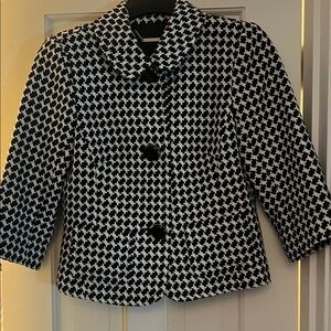 Trina Turk fabulous Black and White checked Womens Sz 4 / worn once /blazer.